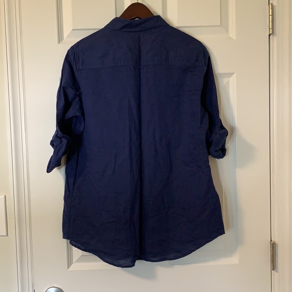 Express Women’s Button-Down Shirt - Picture 2 of 3